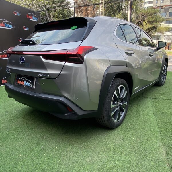2022 Lexus Ux 250H LUX Hibrido - Imagen 6