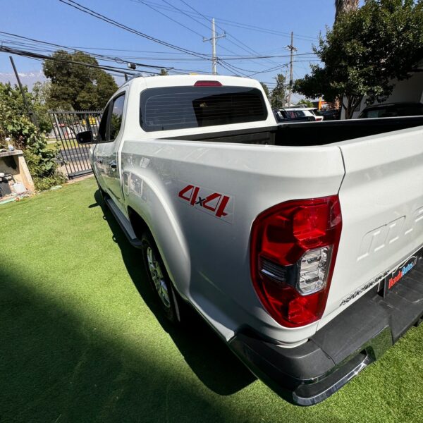 2024 Maxus T60 GLX 4x4 2.0 - Imagen 3