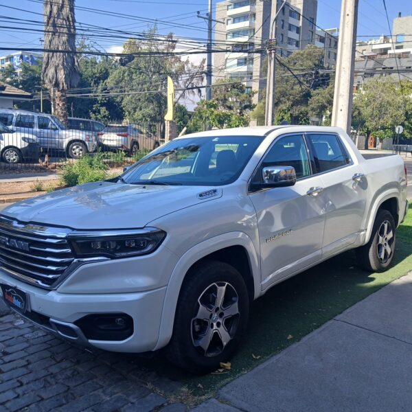 2025 Ram Rampage 2.0D Laramie Auto 4WD - Imagen 29