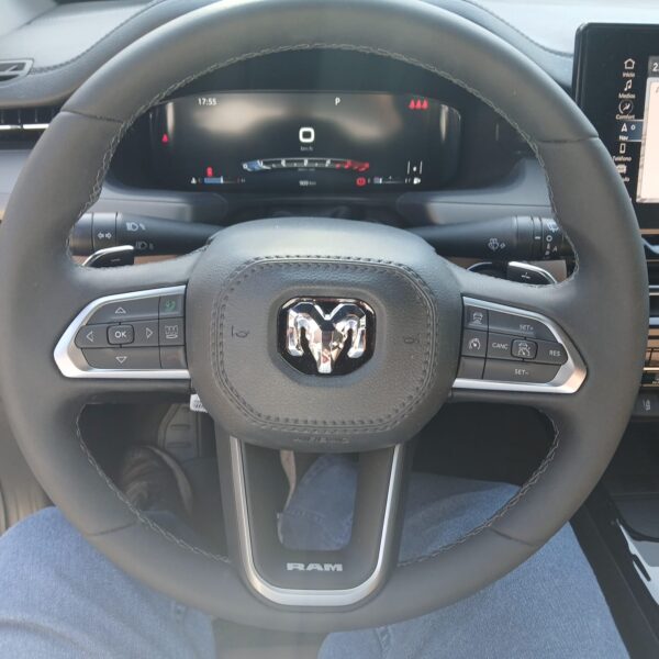 2025 Ram Rampage 2.0D Laramie Auto 4WD - Imagen 8