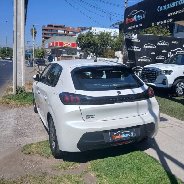 2021 Peugeot 208 1.2 Puretech 75HP Active Pack - Imagen 31