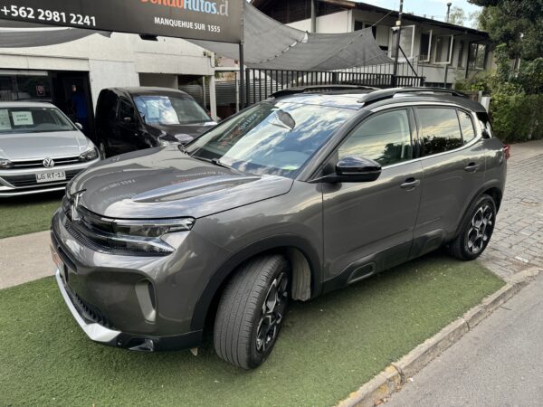 Citroen C5 Aircross Automático versión Shine con techo - Imagen 5