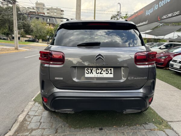 Citroen C5 Aircross Automático versión Shine con techo - Imagen 14