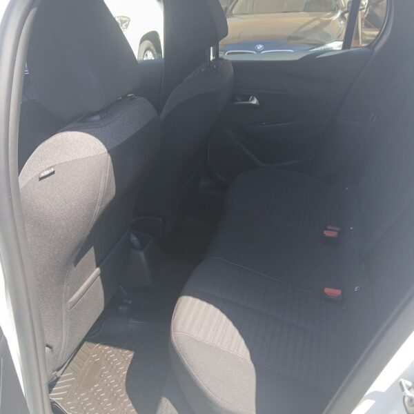 2021 Peugeot 208 1.2 Puretech 75HP Active Pack - Imagen 15