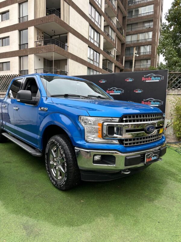Ford F150 XLT DCAB 3.3 Automática y 4x4 - Imagen 3