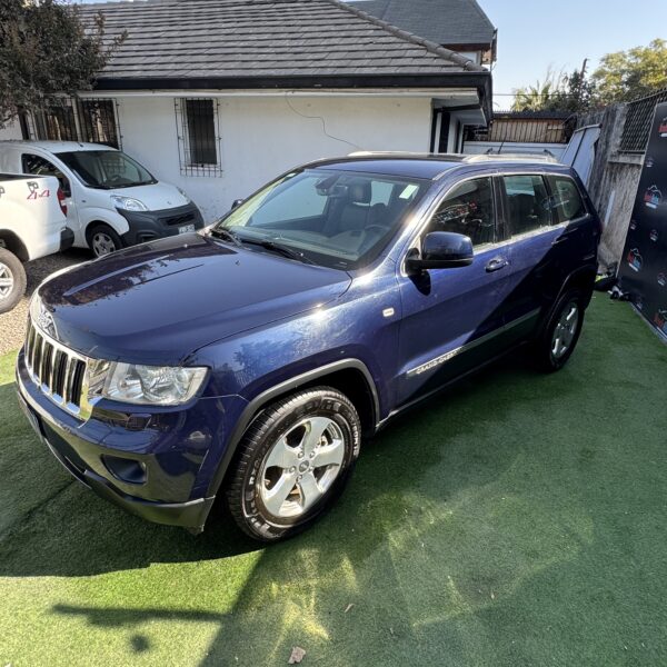 Jeep Grand Cherokee Laredo 3.6 4x4 - Imagen 8
