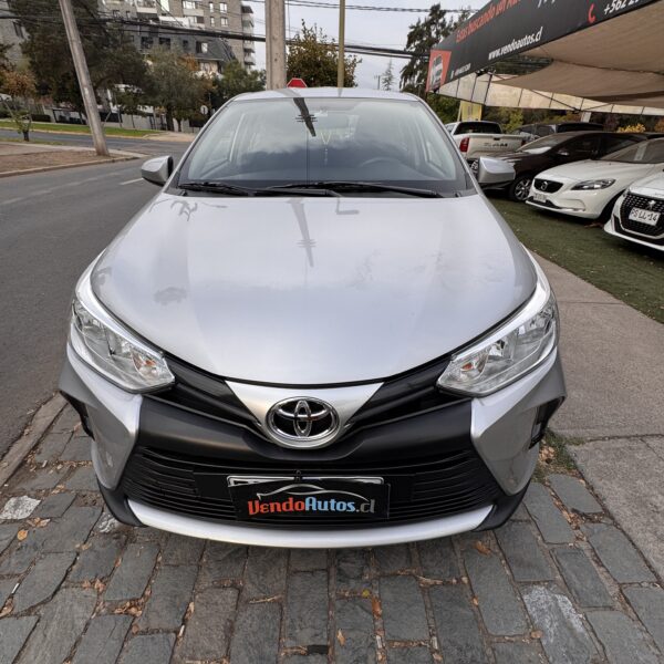 Toyota Yaris Sedan 1.5 automático - Imagen 11