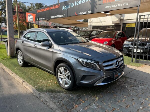Mercedes Benz GLA200 2016 2.0